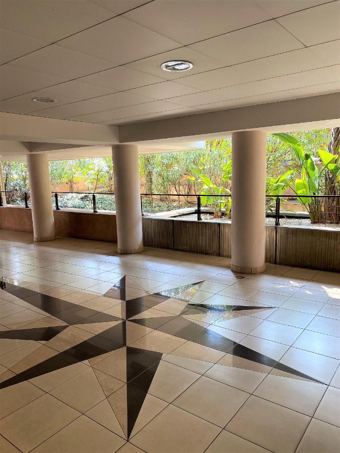 T2 Proche De La Gare, A 10 Minutes A Pieds De La Croisette, Piscine & Parking Dans Residence De Haut Standing Кан Екстериор снимка