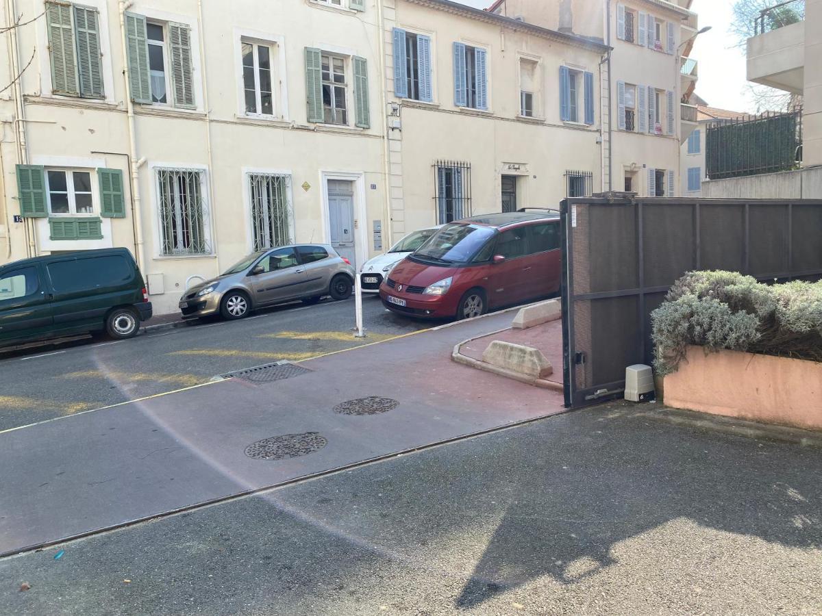 T2 Proche De La Gare, A 10 Minutes A Pieds De La Croisette, Piscine & Parking Dans Residence De Haut Standing Кан Екстериор снимка