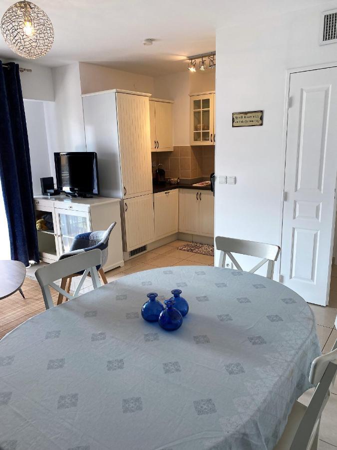 T2 Proche De La Gare, A 10 Minutes A Pieds De La Croisette, Piscine & Parking Dans Residence De Haut Standing Кан Екстериор снимка