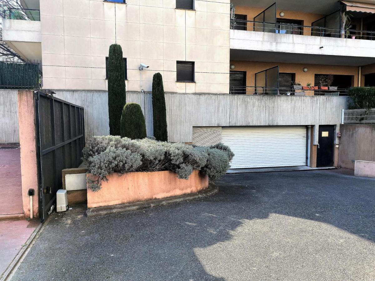T2 Proche De La Gare, A 10 Minutes A Pieds De La Croisette, Piscine & Parking Dans Residence De Haut Standing Кан Екстериор снимка