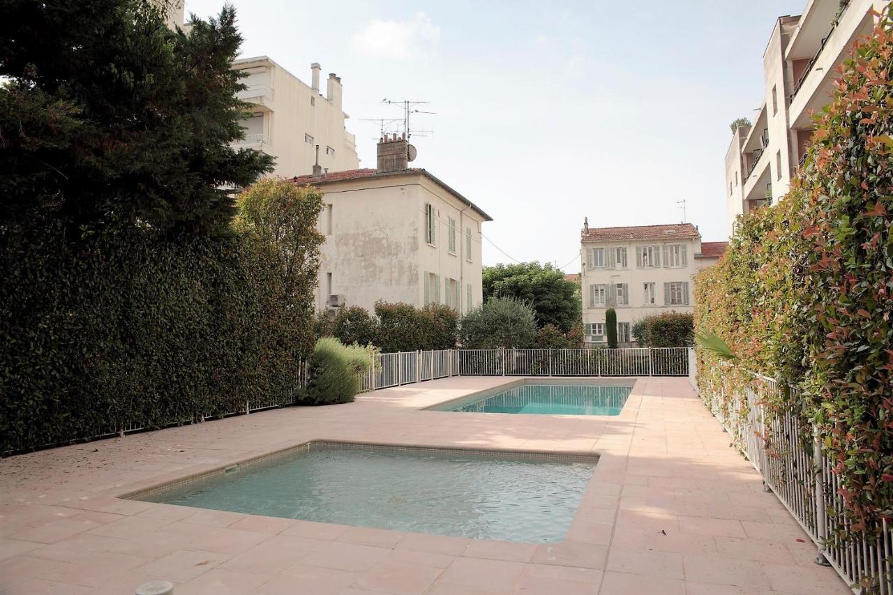 T2 Proche De La Gare, A 10 Minutes A Pieds De La Croisette, Piscine & Parking Dans Residence De Haut Standing Кан Екстериор снимка