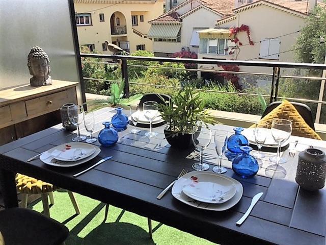 T2 Proche De La Gare, A 10 Minutes A Pieds De La Croisette, Piscine & Parking Dans Residence De Haut Standing Кан Екстериор снимка