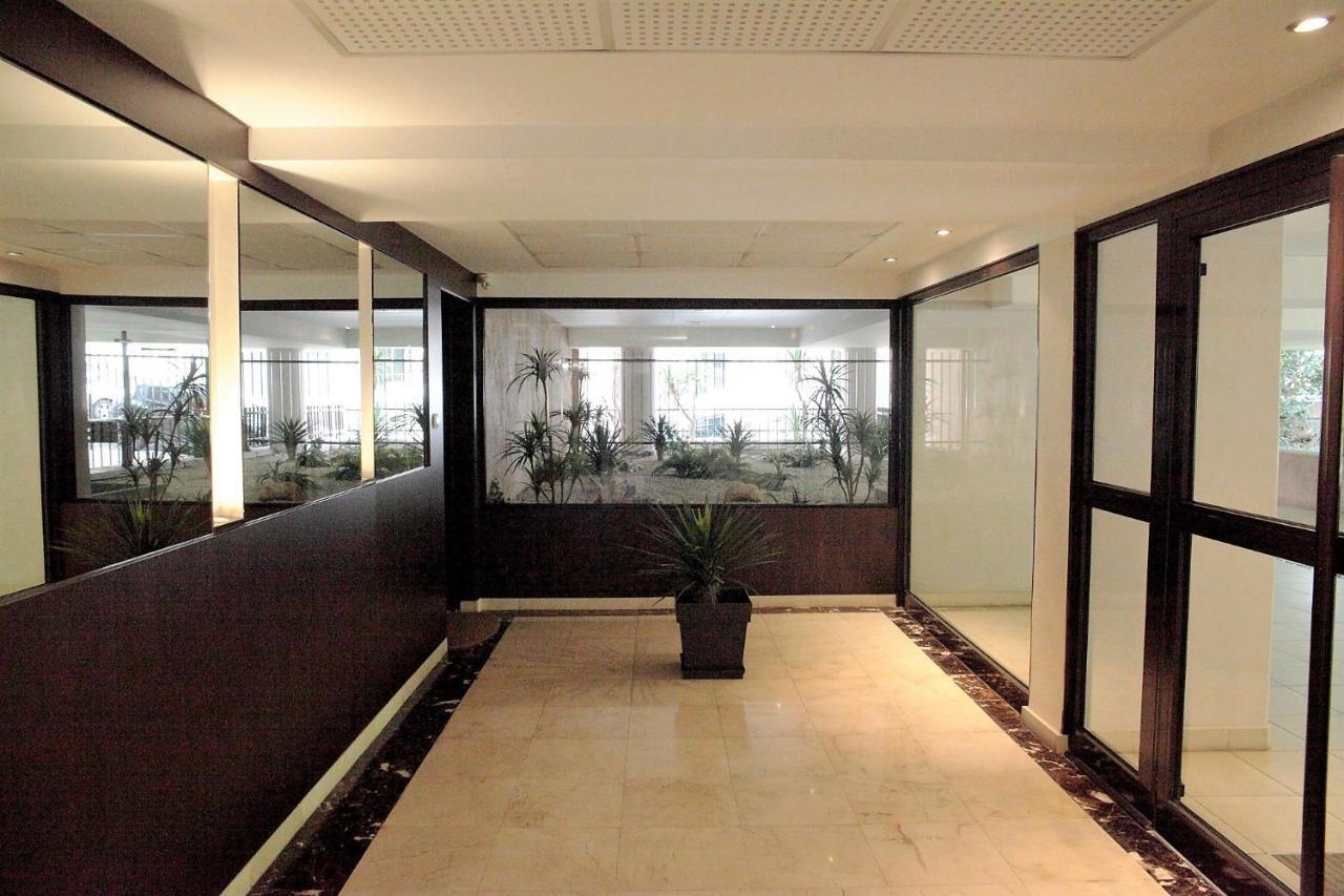 T2 Proche De La Gare, A 10 Minutes A Pieds De La Croisette, Piscine & Parking Dans Residence De Haut Standing Кан Екстериор снимка